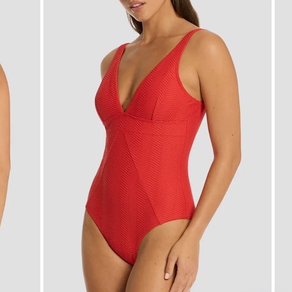 Sea level Caracas textured one piece swimsuit spice red size 4 - Picture 3 of 12